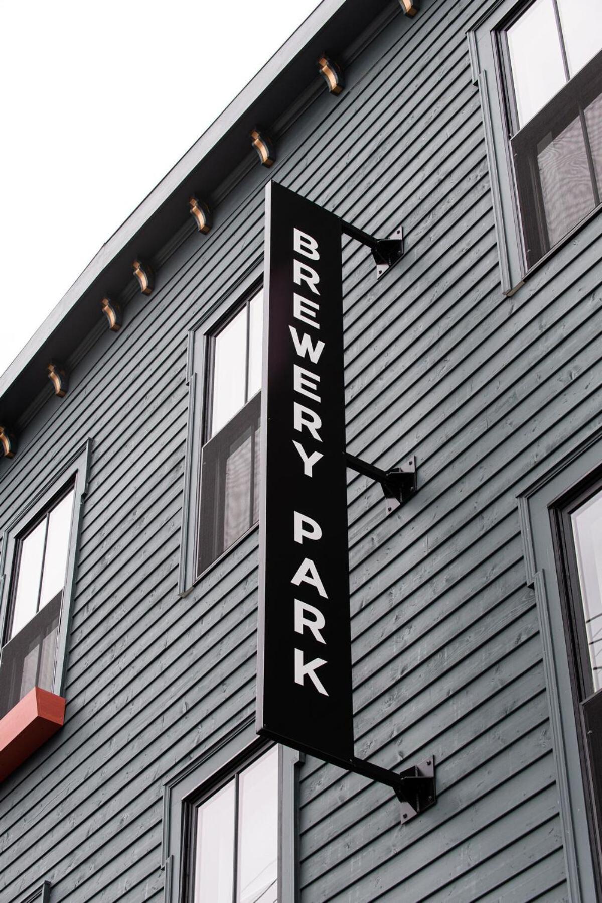 Brewery Park Hotel Halifax Exterior photo